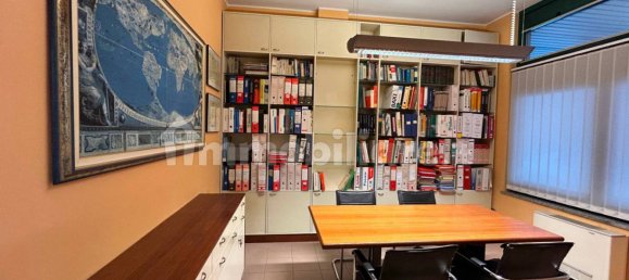 4 rooms Commercial property in Senago, Italy No. 6947 17