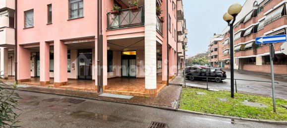 4 rooms Commercial property in Senago, Italy No. 6947 36