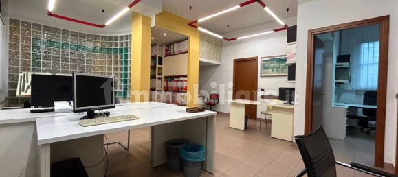 4 rooms Commercial property in Senago, Italy No. 6947 15