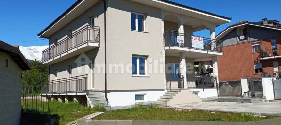 Apartamento T3 em Barge, Italy N.º 127630 4