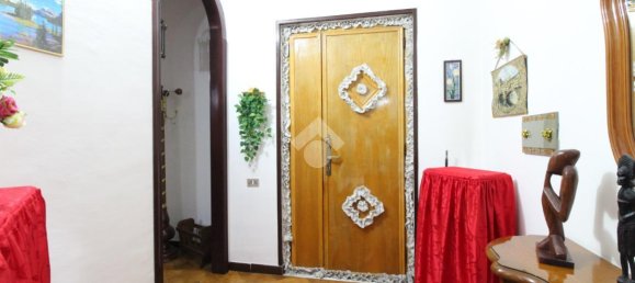 3 rooms Apartment in Curti, Italy No. 237722 3