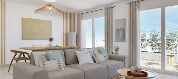 3 bedrooms Villa in Cavalaire-sur-Mer, France No. 203033 4