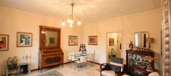 4 rooms Apartment in Piacenza, Italy No. 217528 2