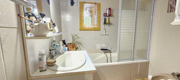 Moradia em banda T2 em Charente, France N.º 322272 8