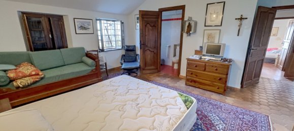 6 bedrooms House in Cervione, France No. 55158 9