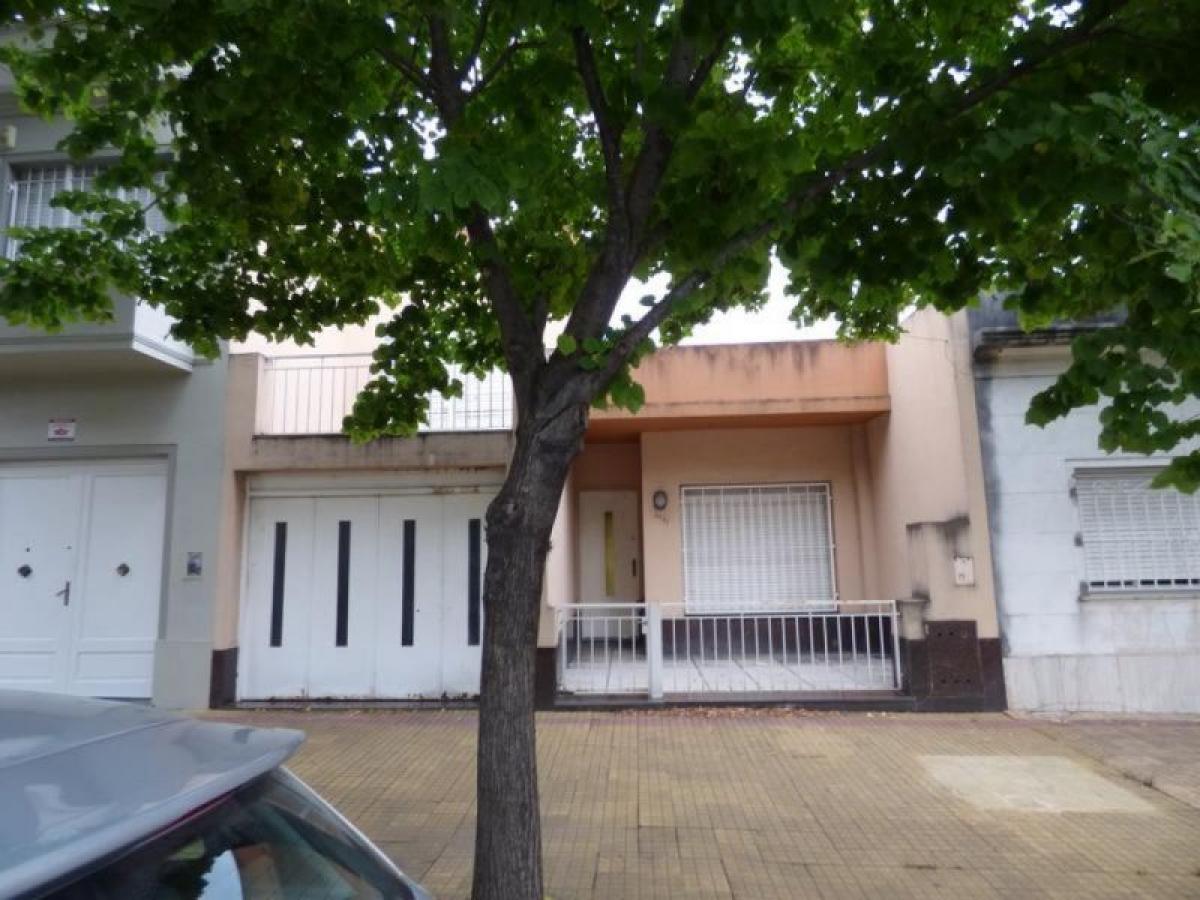 Casa de 3 dormitorios en Campo Creado, Argentina No. 13314