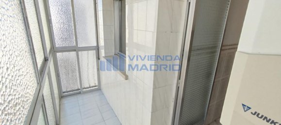 2 bedrooms Apartment in Madrid, Spain No. 137263 11