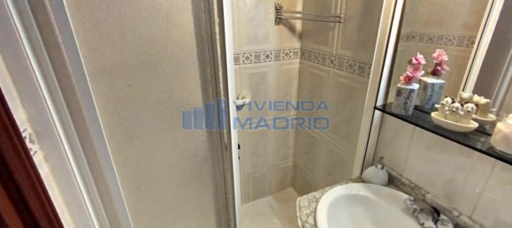 2 bedrooms Apartment in Madrid, Spain No. 137263 21