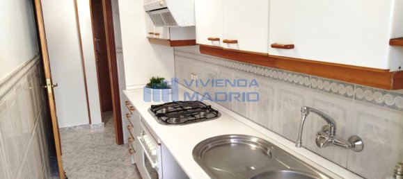 2 bedrooms Apartment in Madrid, Spain No. 137263 12