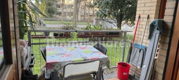 Квартира с 2 спальнями в Сереньо, Италия № 210513 7