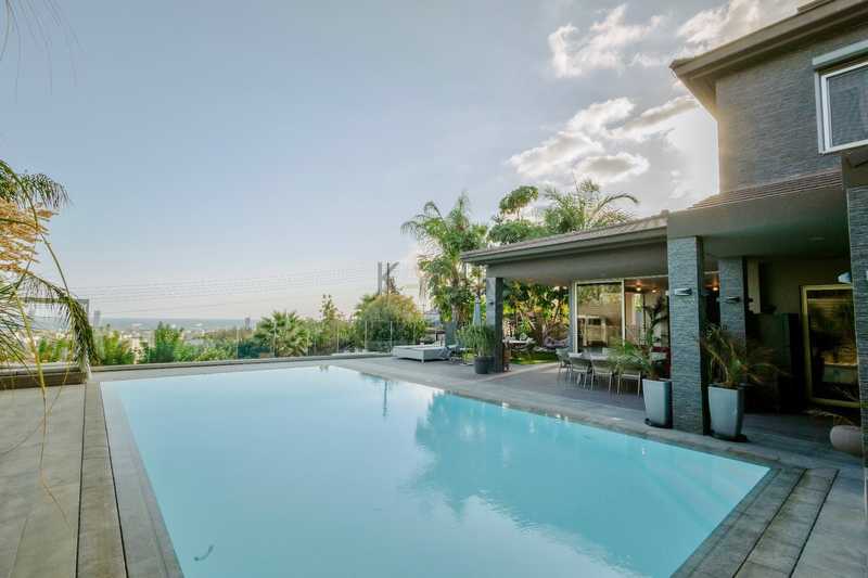 Villa T5 em Agios Athanasios, Cyprus N.º 79246