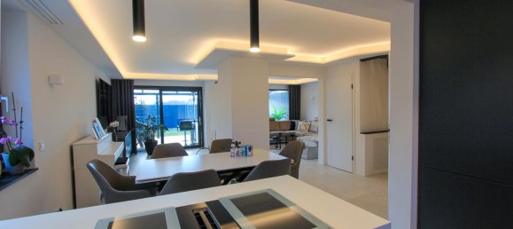 5 rooms Townhouse in Augsburg, Germany No. 371286 4