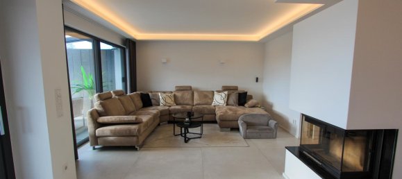 5 rooms Townhouse in Augsburg, Germany No. 371286 2