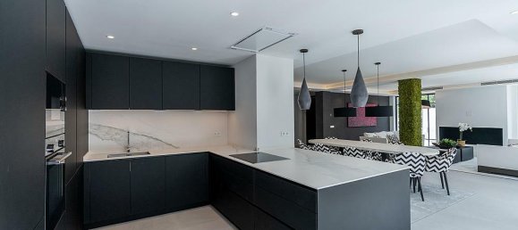 5 chambres Villa à Marbella, Spain No. 35624 5