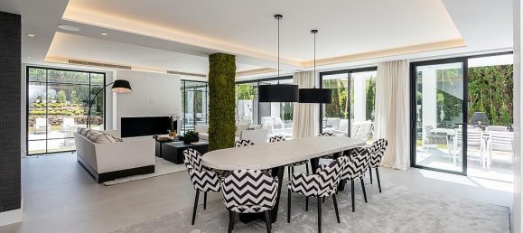 5 chambres Villa à Marbella, Spain No. 35624 3