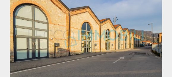 5-salle Bureau à Calolziocorte, Italy No. 267099 23