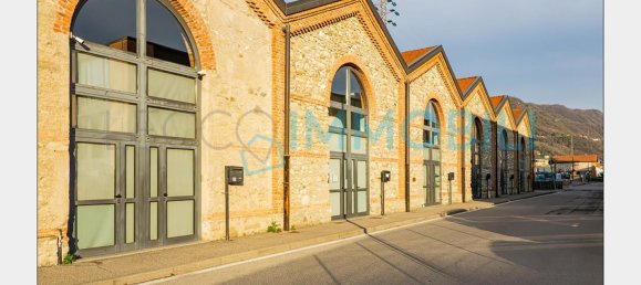 5-salle Bureau à Calolziocorte, Italy No. 267099 24