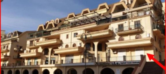 Oficina en Enna, Italy 214 m² No. 305319 2