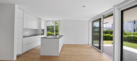 4غرفة شقة في Hard, Austria رقم 128164 2