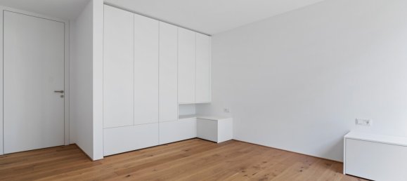 4غرفة شقة في Hard, Austria رقم 128164 22