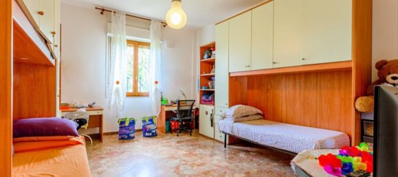 4 rooms Apartment in Scandicci, Italy No. 222570 37