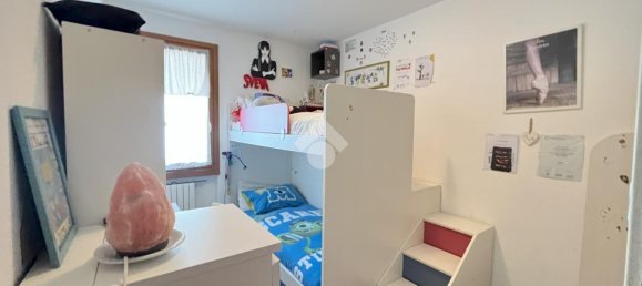 3 rooms Apartment in Vigodarzere, Italy No. 236936 4