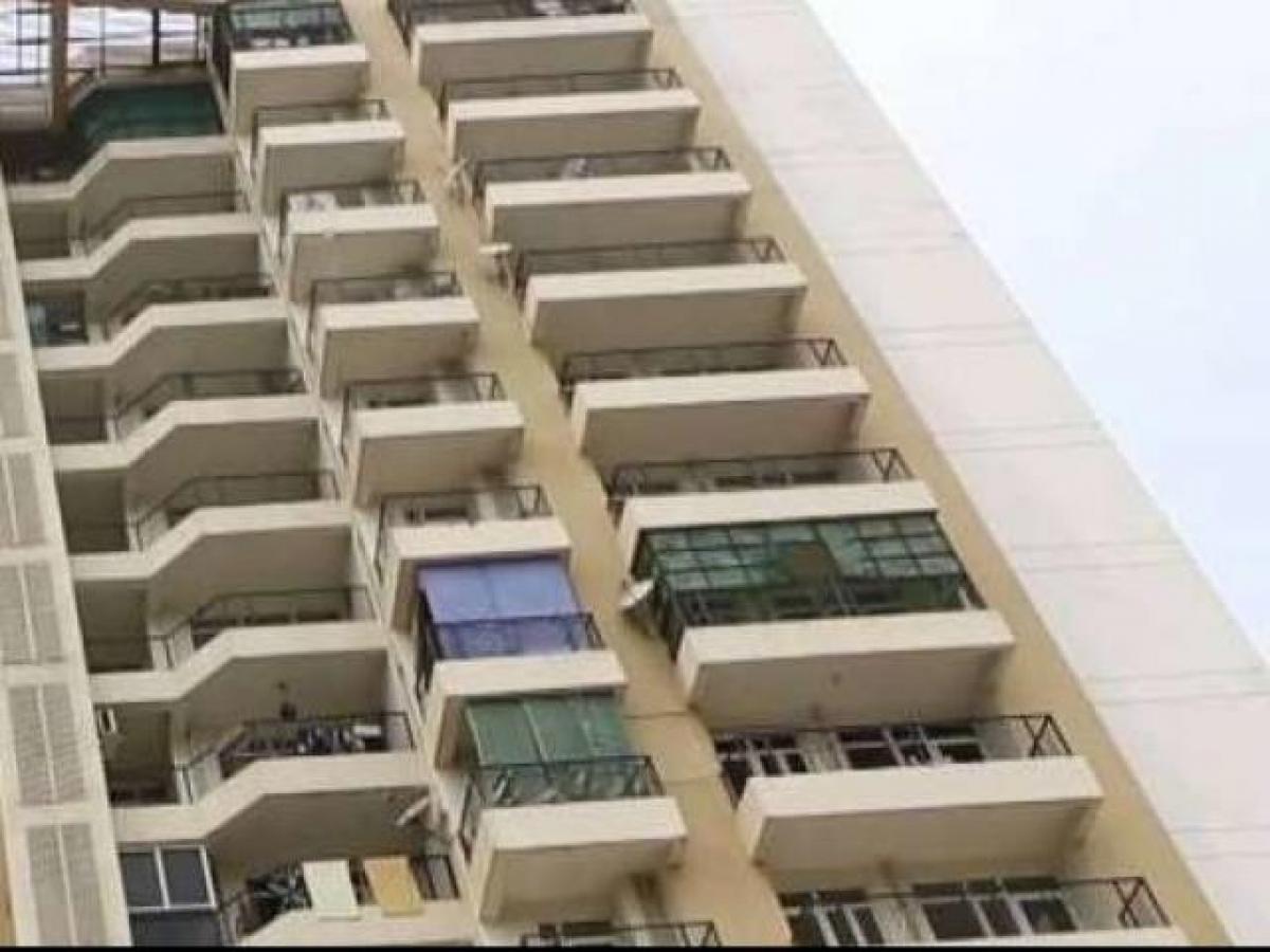 Casa de 2 dormitorios en Ghaziabad, India No. 55174