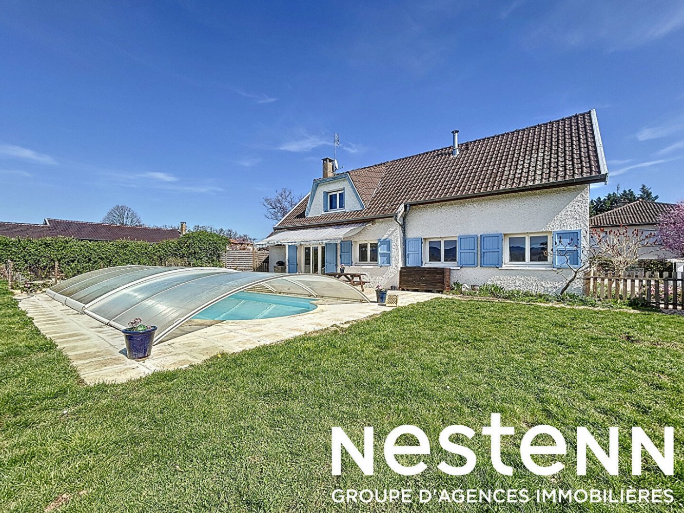 5 Schlafzimmer Haus in Creches-sur-Saone, France, Nr. 274797