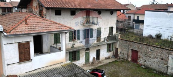 3 Schlafzimmer Haus in Fontaneto d'Agogna, Italy, Nr. 152601 2