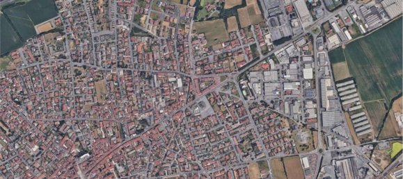 3 rooms Apartment in Ospitaletto, Italy No. 210036 3