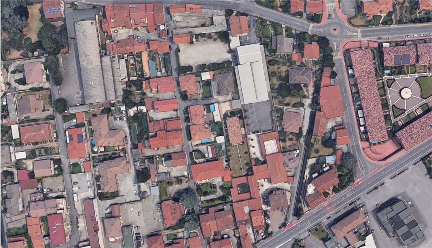 3 rooms Apartment in Ospitaletto, Italy No. 210036