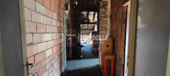 Apartamento de 3 habitaciónes en Mapello, Italy No. 235561 4