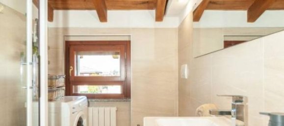 3-salle Appartement à Carbonate, Italy No. 38167 67