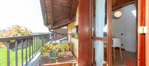 3-salle Appartement à Carbonate, Italy No. 38167 83