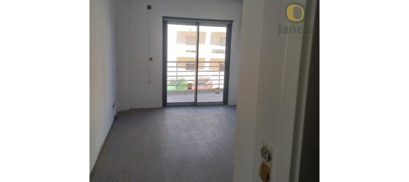3 bedrooms Apartment in Quelfes, Portugal No. 102424 5