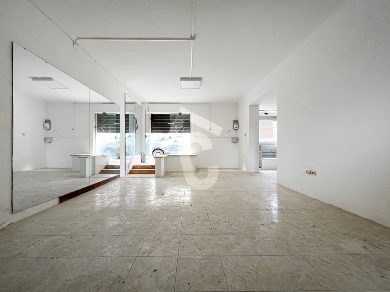 60m² Commercial property in Jesi, Italy No. 16495