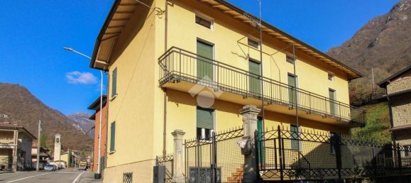 Villa de 4 dormitorios en Gardone Val Trompia, Italy No. 238812 33