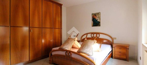 Villa de 4 dormitorios en Gardone Val Trompia, Italy No. 238812 18