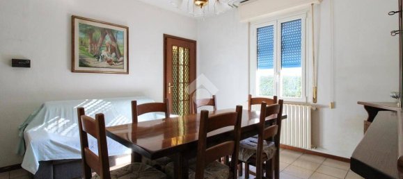 Villa de 4 dormitorios en Gardone Val Trompia, Italy No. 238812 8