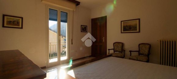 Villa de 4 dormitorios en Gardone Val Trompia, Italy No. 238812 5