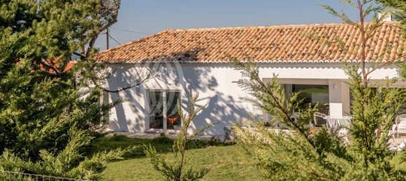 3 bedrooms House in Colares, Portugal No. 53174 2