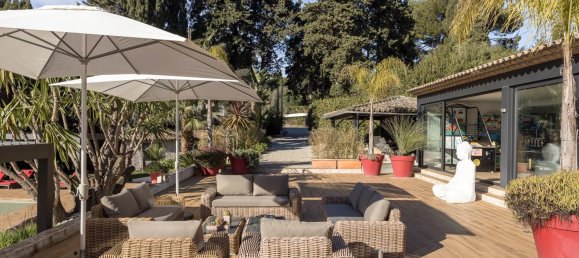 7 bedrooms Commercial property in Cannes, France No. 38276 10