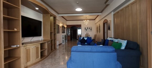 2 bedrooms Condo in Pattaya, Thailand No. 132 11