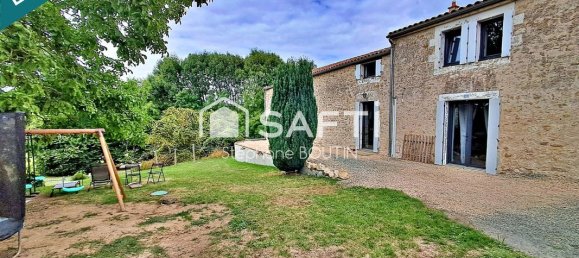 3 bedrooms House in Vendee, France No. 286095 2