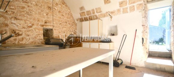 2 rooms Villa in Gioia del Colle, Italy No. 13004 5