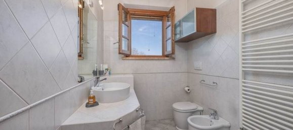 8غرفة منزل في Foiano della Chiana, Italy رقم 228441 25