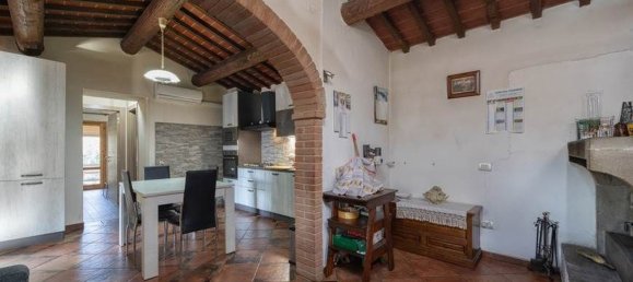 8غرفة منزل في Foiano della Chiana, Italy رقم 228441 19