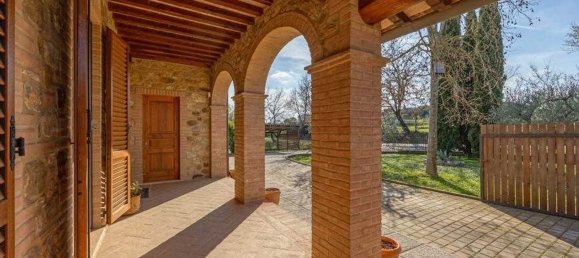 8غرفة منزل في Foiano della Chiana, Italy رقم 228441 12