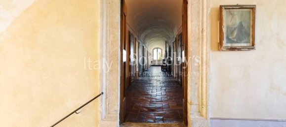 15 rooms House in Pitigliano, Italy No. 189460 13