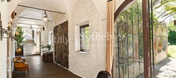15 rooms House in Pitigliano, Italy No. 189460 37